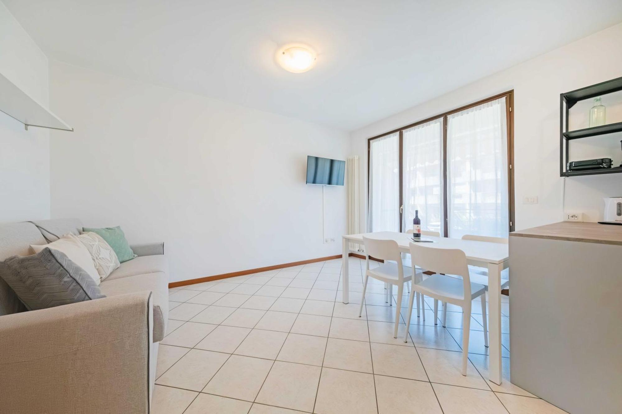 Apartmentsgarda - Residenza Elisabetta 10 Bardolino Exteriér fotografie