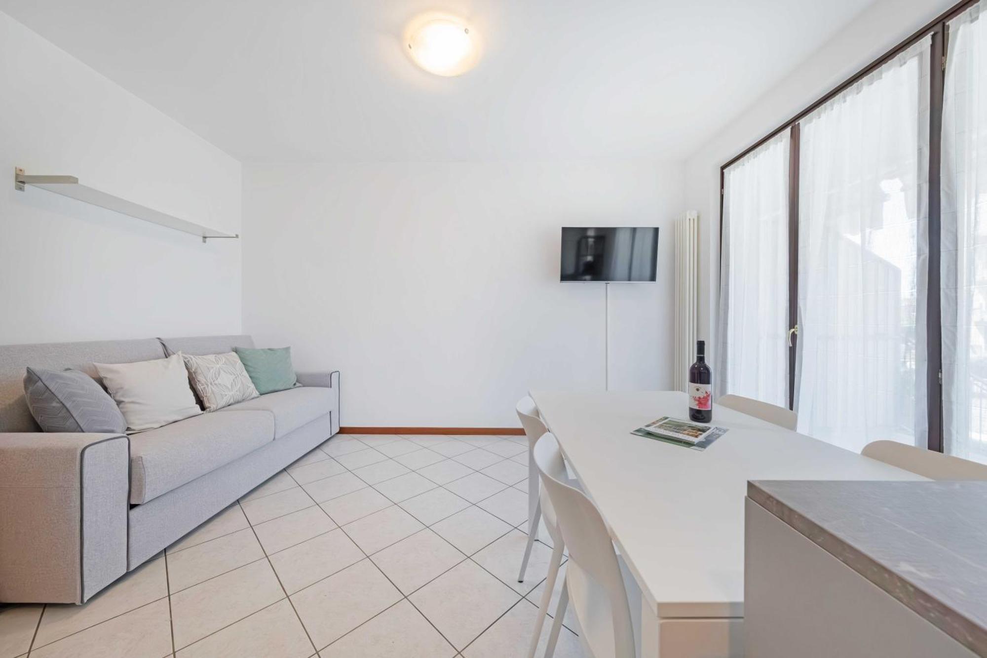 Apartmentsgarda - Residenza Elisabetta 10 Bardolino Exteriér fotografie