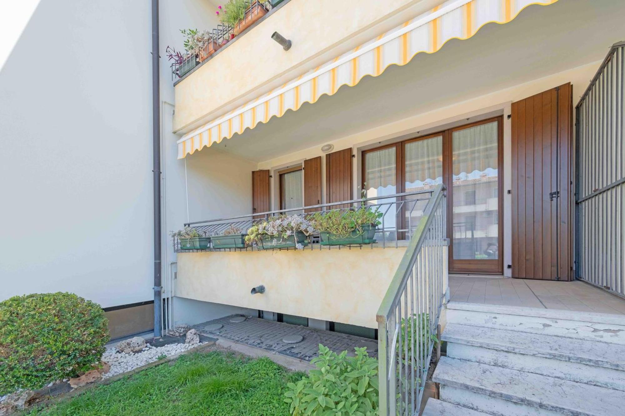 Apartmentsgarda - Residenza Elisabetta 10 Bardolino Exteriér fotografie